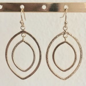 minimal lightweight gold dangle hoop earrings